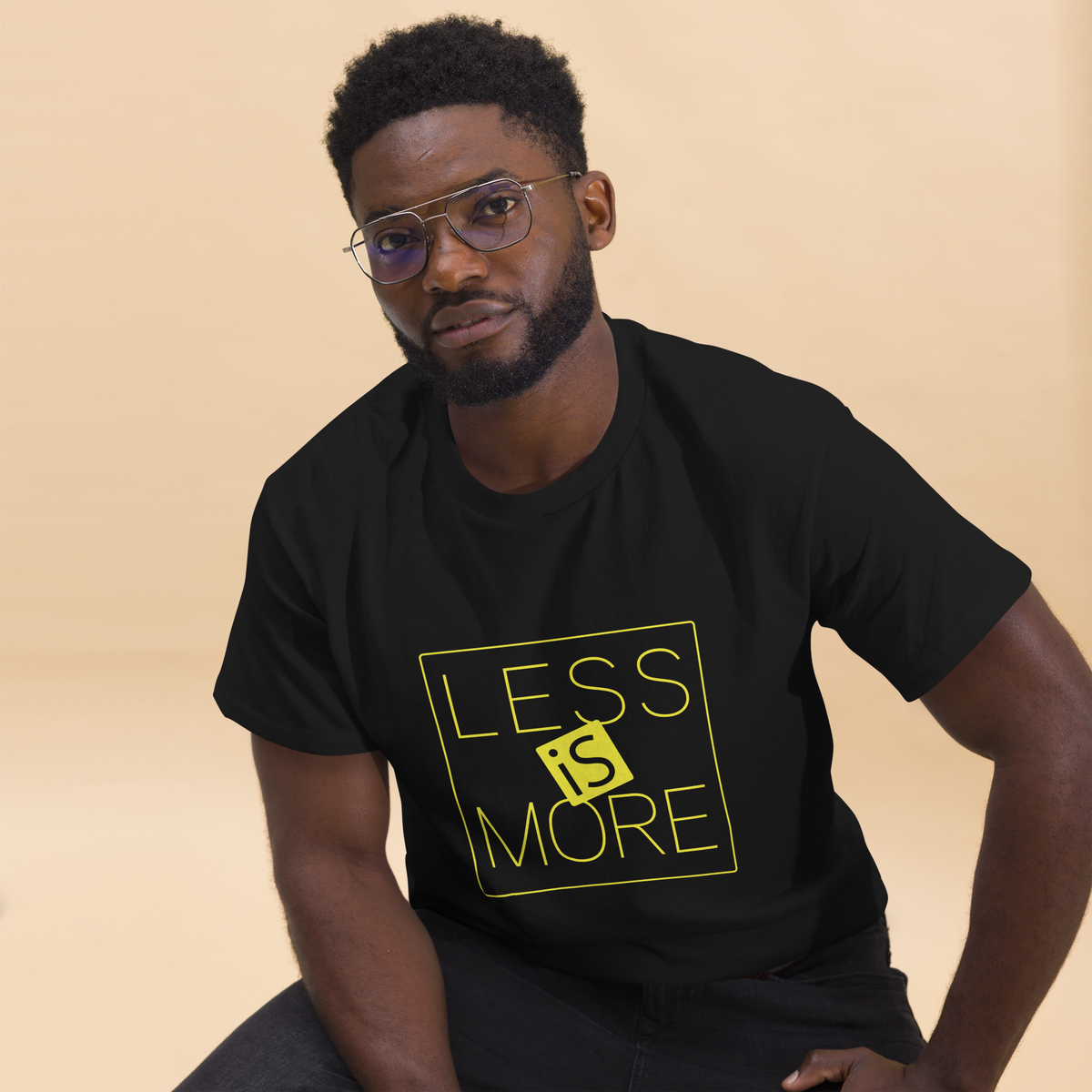 T Shirt unisexe - LESS IS MORE - BLACK